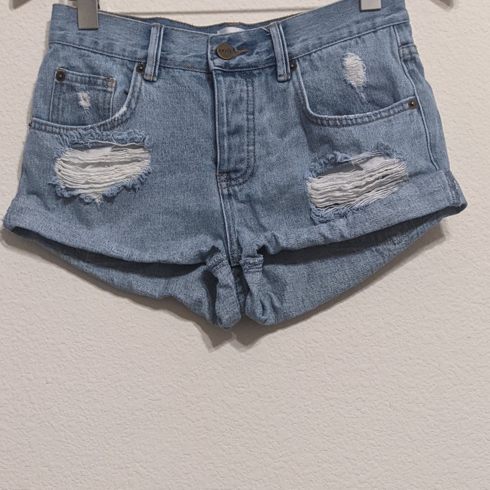 Amuse Society button fly distressed cuffed shorts size 25